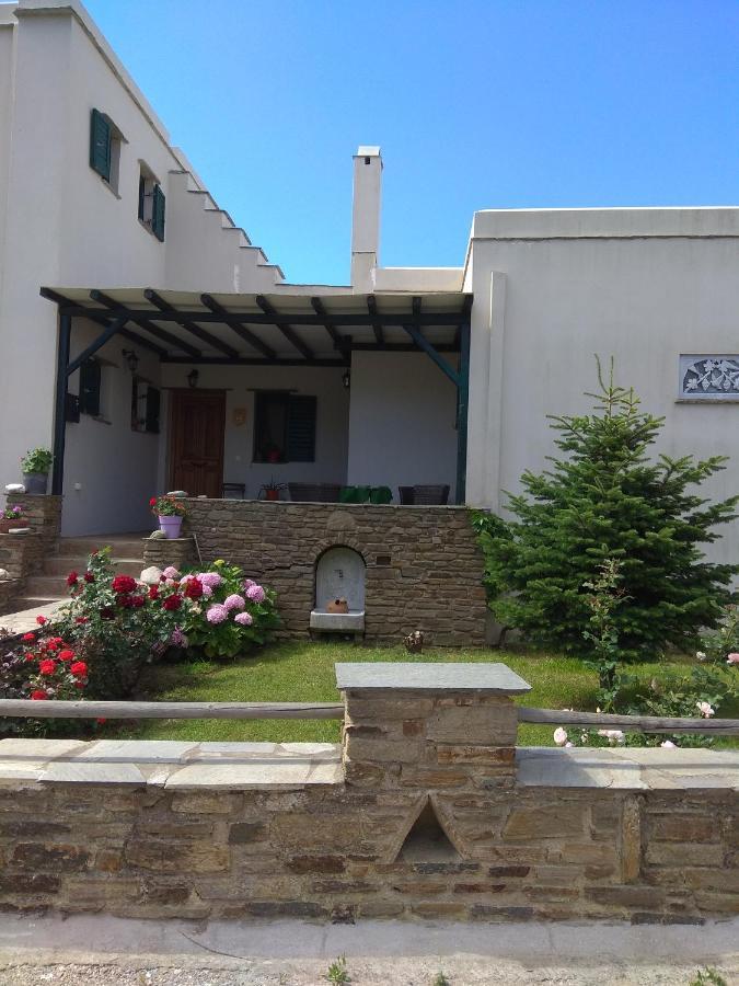 Ferienwohnung Ampeloessa Mési Exterior foto